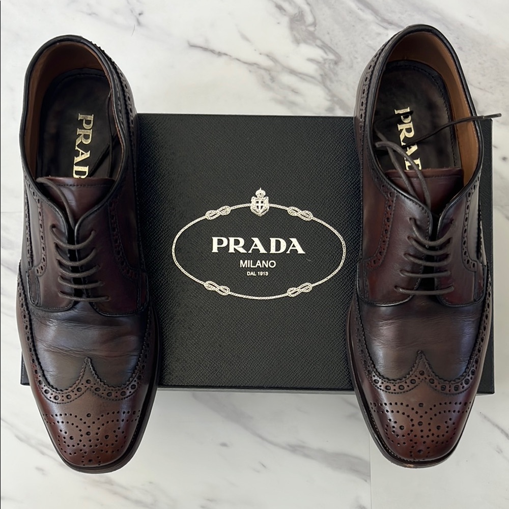 Prada Brown Leather Oxford Shoes with Brogue Detailing